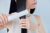 サロン級の仕上がり！心地よさを追求したヘアアイロン「Re・De Hair Straight＜リデヘアストレート＞」発売