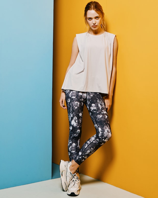 【水陸両用】 トップス