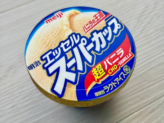 明治 エッセル スーパーカップ