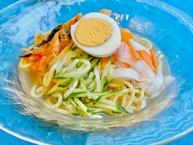 成城石井自家製 韓国風冷やし中華(自家製麺使用)