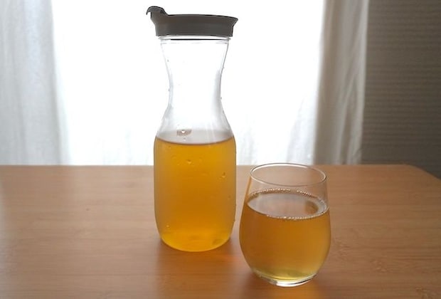 電解水素水で水出ししたお茶