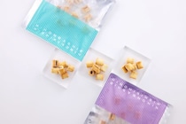【東京駅限定】8月だけの新作！あんクリーム入りの甘じょっぱいおかき「okaki+ あんバター」が新登場♡