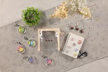 ゆるくて可愛い♡「はにわ＆おうまさん」シールやポーチが初登場！贅沢カスタードセットや新作LINEスタンプもチェック