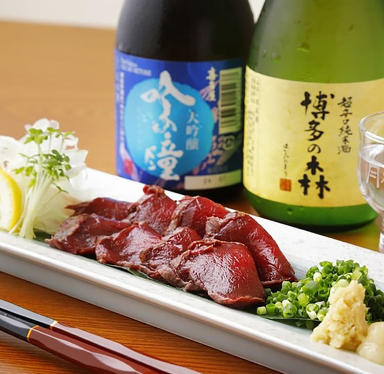 牛、豚、鶏、馬肉まで、こだわりの肉料理が食べられる福岡市内のお店5選｜福岡