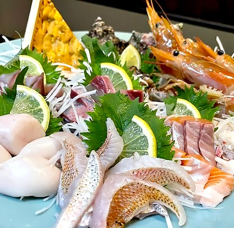 九州観光にも。九州の玄関口、北九州の夜がもっと楽しくなるお店｜福岡