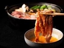 ≫A５ランクの和牛を食べ放題で楽しむ「すき焼き十二天」の新業態