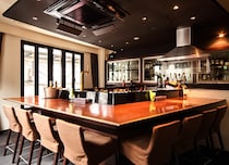 ≫一人でも女子同士でもくつろげる、居心地よいカウンターのあるお店5選｜神戸