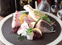 ≫カウンターでコース料理が楽しめるお店｜大阪