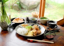 ≫週末に行きたい！ オシャレな空間でゆったり楽しむご褒美ランチ5選｜奈良