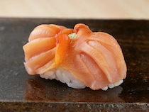 ≫若き大将の技とセンス、進化する江戸前鮨で注目の名店【すし屋のまさ勝】