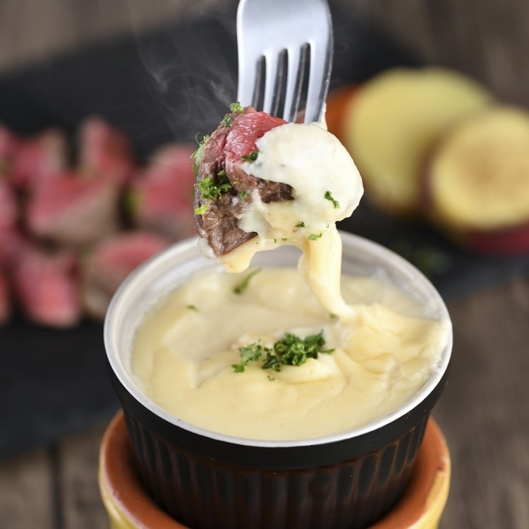 芝公園｜東京タワー近くの古民家レストラン【古民家商店 SPAJIO】で、和牛とチーズの絶品女子会ディナー