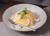 武蔵小杉のランチ・ディナーに【トライアングル グランツリー武蔵小杉】へ｜料理・ドリンク・デザートの三拍子が“ちょうどいい”オールデイダイニング