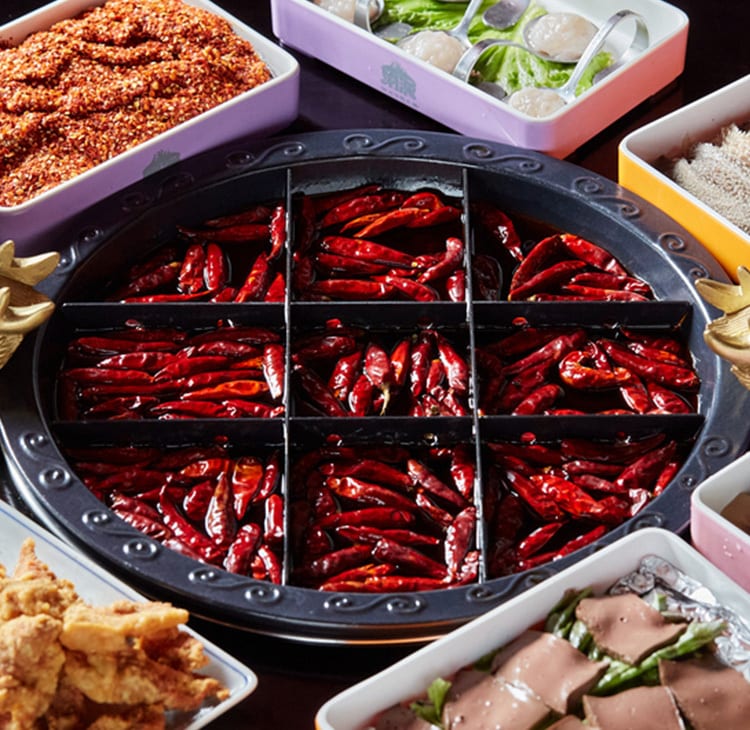 中毒性にご用心！ 大阪の「辛旨」名店4選。痺れる麻婆豆腐から漆黒のカレーうどんまで