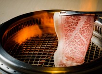 ≫焼肉だってオシャレ＆健康的に！ 新感覚の無添加焼肉とナチュールワインを｜ 【無添加焼肉　FOODLAB　築地】築地