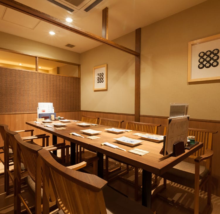 大人数の宴会も安心！ 個室があるお店5選｜新宿