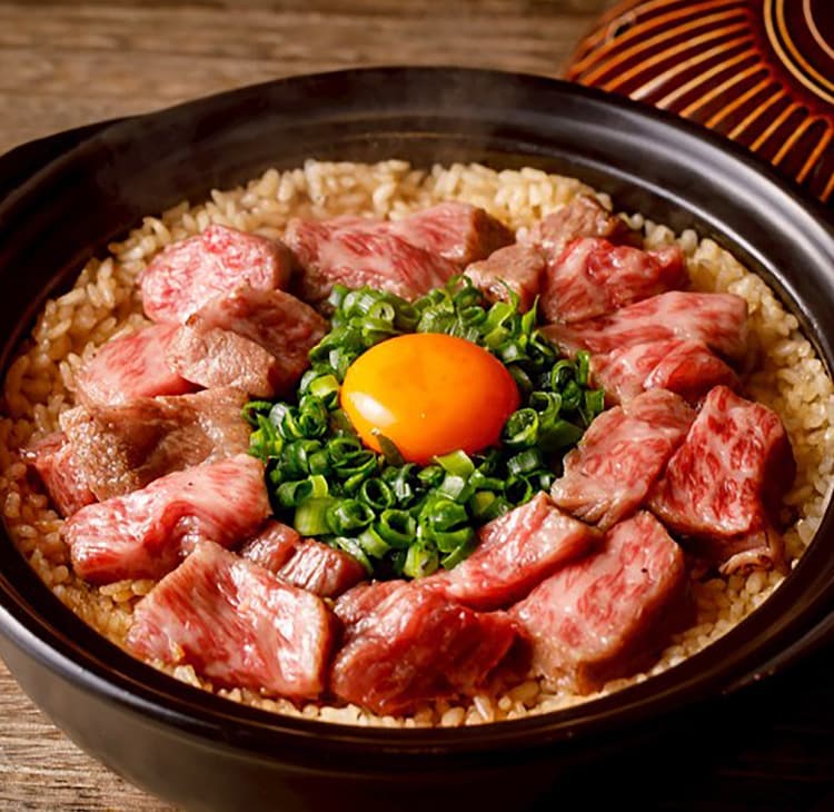 名古屋でおいしいお肉が食べたい時はここ！ 今夜は牛肉・鶏肉それとも馬肉？｜愛知