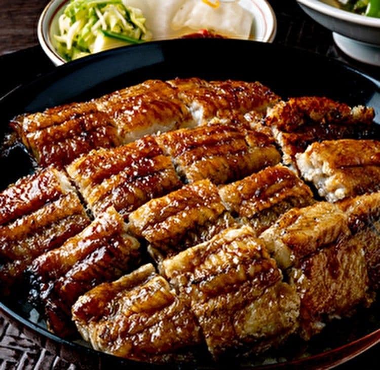 老舗が挑む“禁断の組み合わせ”。【人形町 梅田】で味わう、うなぎと梅の新定番