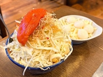 もんじゃの聖地・月島。昭和30年創業の老舗【いろは本店】で、名物もんじゃと和風スイーツに舌鼓を打つ｜東京・月島