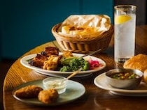 ≫話題の新店【Indian Street Food & Bar GOND】 が素晴らしすぎる。｜神田神保町