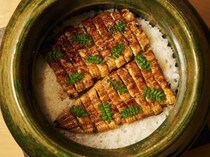 ≫新潟の鰻の名料亭【一〆】で技を学び、京都【未在】でもてなしの極意を習得した料理人が挑む新たな鰻懐石｜【銀座 虎あら】