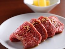 疲れた帰り道にふらりと立ち寄りたい、ひとりでも入りやすい焼肉店｜東京