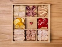 ≫こだわりの地鶏を焼肉スタイルで楽しむ【鶏焼き肉 囲】で、春の新コースをいただく