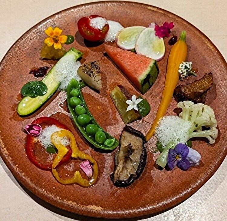 薪火フレンチ【aeru】目白｜技法も人も体験も“あえる”。ここでしか出合えない、美味の景色へ。