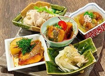 名古屋の普段使いデートにオススメしたい、ゆっくりくつろげる雰囲気の居酒屋｜愛知