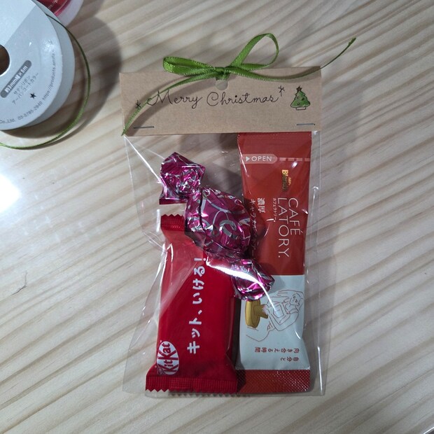 100均 クリスマスラッピング