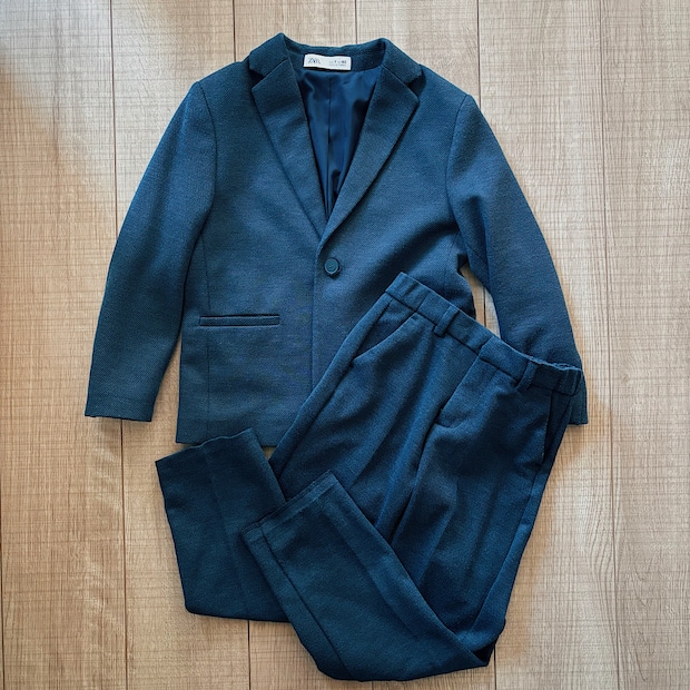 【卒園式コーデの選び方】子供はZARA KIDSで一式揃えたセレモニースタイル。スーツのセットアップは柔らかい生地子供も着やすい◎