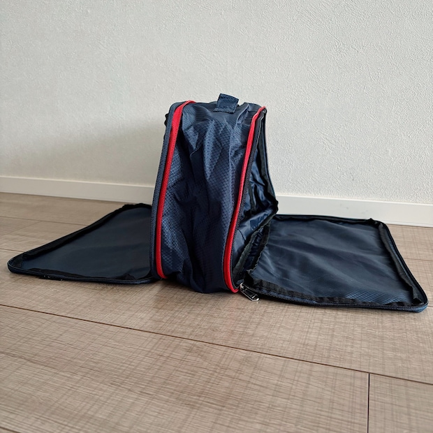 『LIXIA』の圧縮トラベルポーチが超優秀！大量の洋服もすっきり収納可能！両名開くことができる。