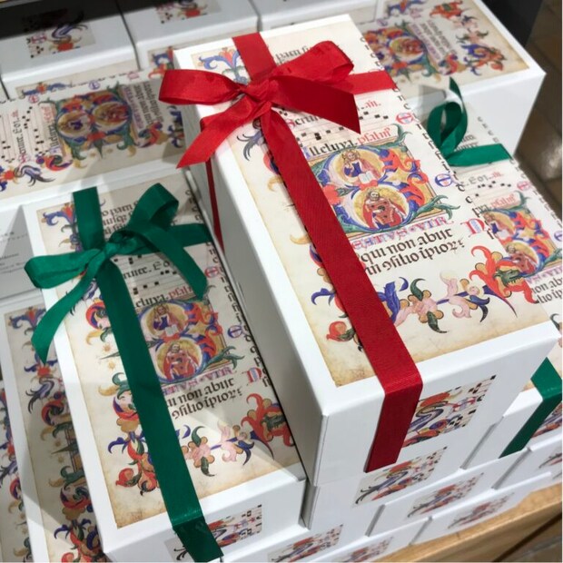 パウンドショコラ　￥2,400（税込）　© 国立西洋美術館