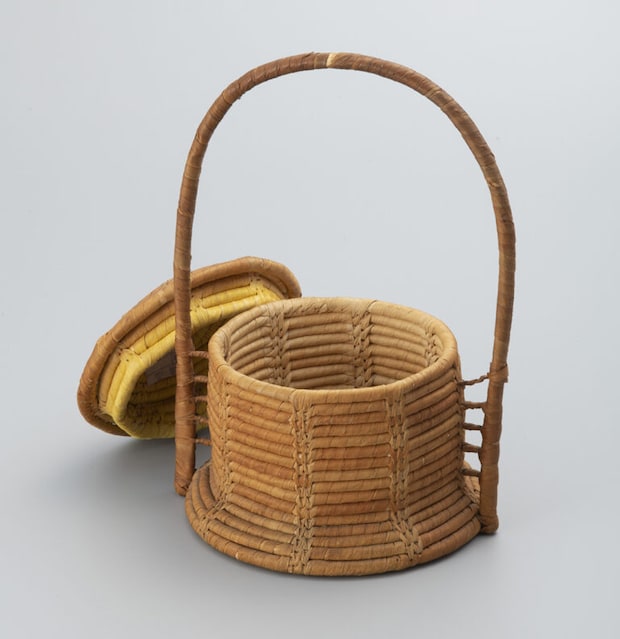 ブルーノ・タウト「ヤーンバスケット」