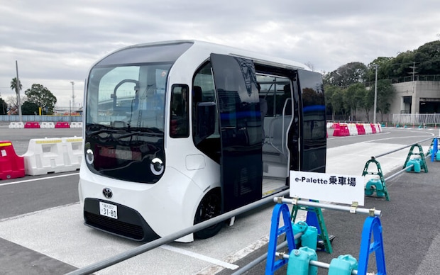 会場への移動手段のひとつモビリティ（e-Palette）