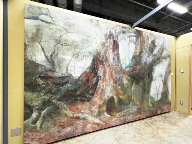 北村友海《静けさのなかに》（2025） ※第1期（会期終了）より