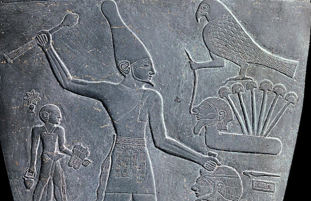 《ナルメルのパレット》表面、拡大図