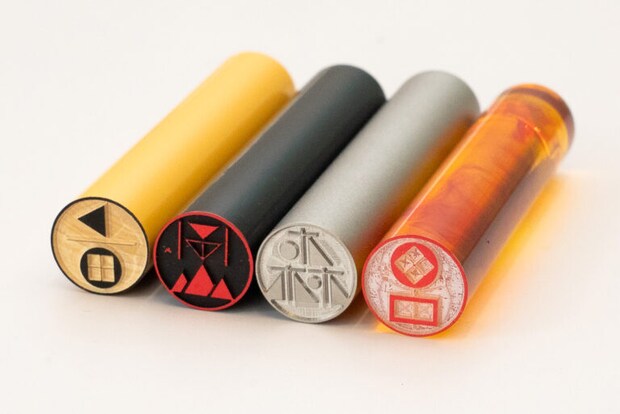 タイポグラフィーはんこ「TYPO（タイポ）」