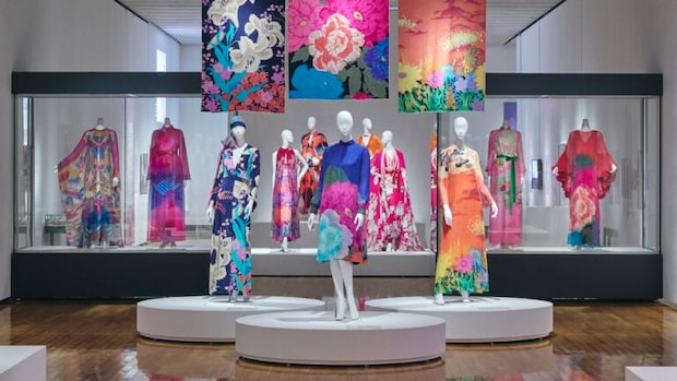 「生誕100年　森英恵 ヴァイタル・タイプ」展示風景 島根県立石見美術館　撮影：小川真輝