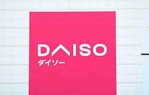 しっかりUVカット！【ダイソー】の「アームカバー」5選！長さも指先タイプも色々♪用途別に揃えよう！