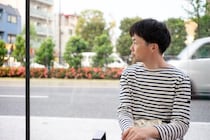犬は『ボーダー柄』が苦手なの？縞模様の服は避けるべき？愛犬からの見え方まで解説