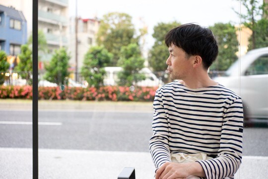 犬は『ボーダー柄』が苦手なの？縞模様の服は避けるべき？愛犬からの見え方まで解説
