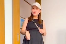 家族に内緒で『赤ちゃん犬を飼った』結果→姿を見た瞬間に…100点満点な『みんなの反応』が44万再生「癒された」「家族が増えるって幸せだね」