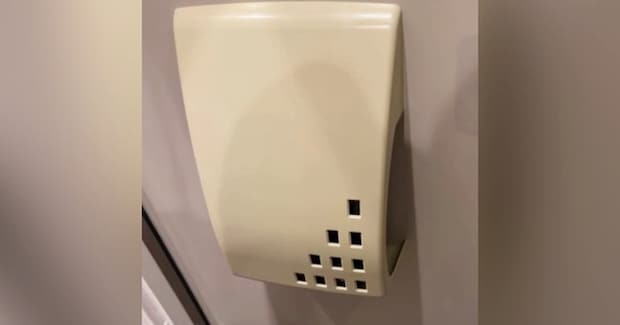 『子猫がいない』ことに気が付いて焦っていたら…まさかの光景が102万再生の大反響「1匹かと思ったらｗ」「可愛すぎて反則」「笑ったｗ」