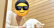 『お兄ちゃんに捕まった猫』の表情を見ると……絶望感が伝わってくる瞬間に３万いいね「この世の終わりみたいなｗ」「覚悟を決めた顔」