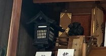 家の中で『物音』がして様子を見に行ったら、『神棚の中』に……『予想外の瞬間』に３万いいね「神の使い」「違和感がまったくない」と反響