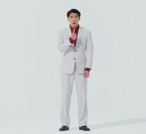 賀来賢人“ATMに転生する”設定に戸惑いも…セブン銀行新CM「転生したらATMだった」