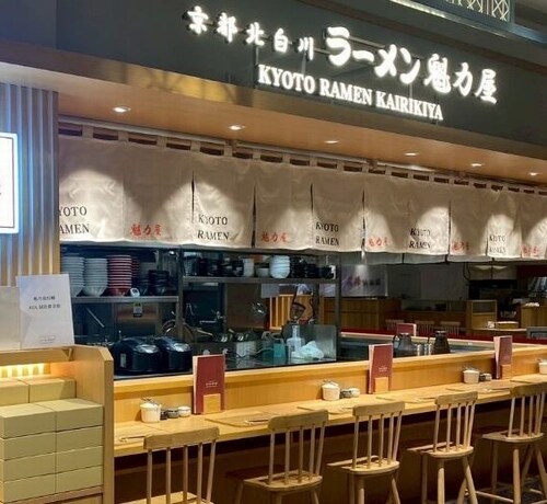 ラーメン魁力屋、海外初の店舗が“1店舗あたりの月間最高売上高”更新
