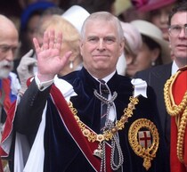 英アンドルー王子が“王室称号”使用停止「継続的な告発が陛下と王室の活動の妨げに」