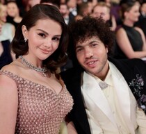 “セレーナ・ゴメスの義母”自宅で強盗被害、3人組の男がガラス戸破り侵入