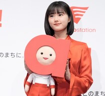 原菜乃華「私、フリック入力ができません」“携帯を使いこなせる世代”なのに…